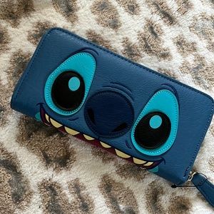 NWOT Stitch Wallet / Clutch